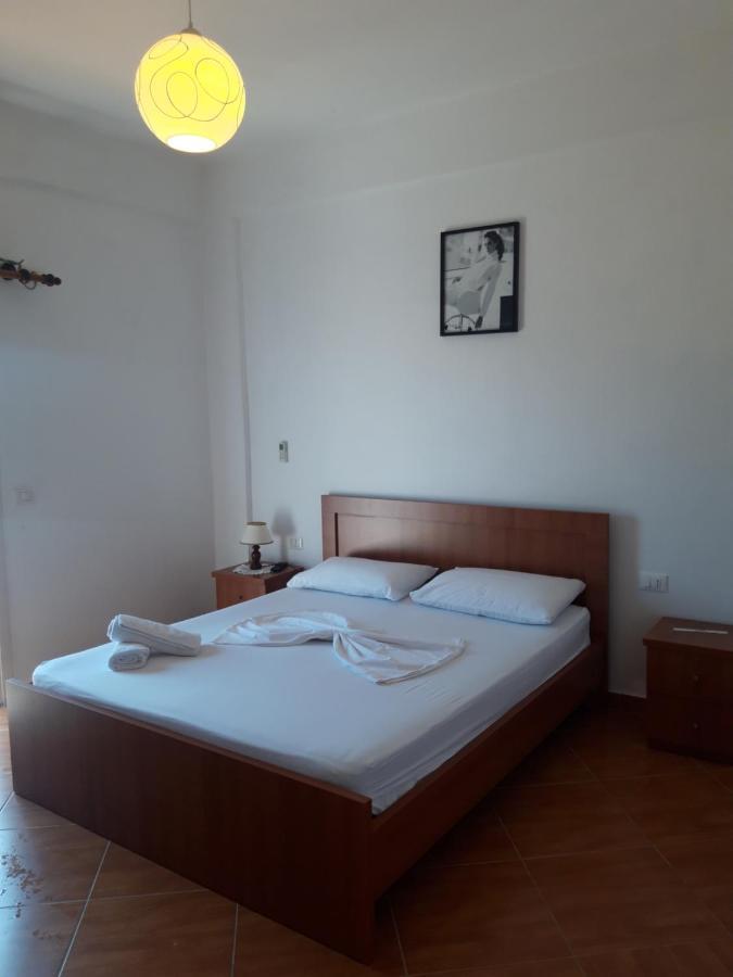 Agron Hotel Orikum Bagian luar foto